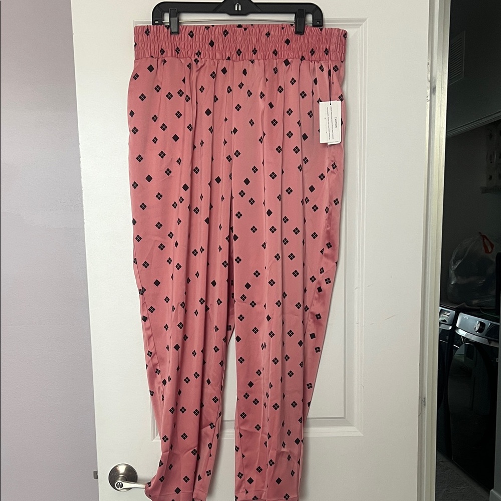 Eloquii Pink Pants with Black Diamond Pattern